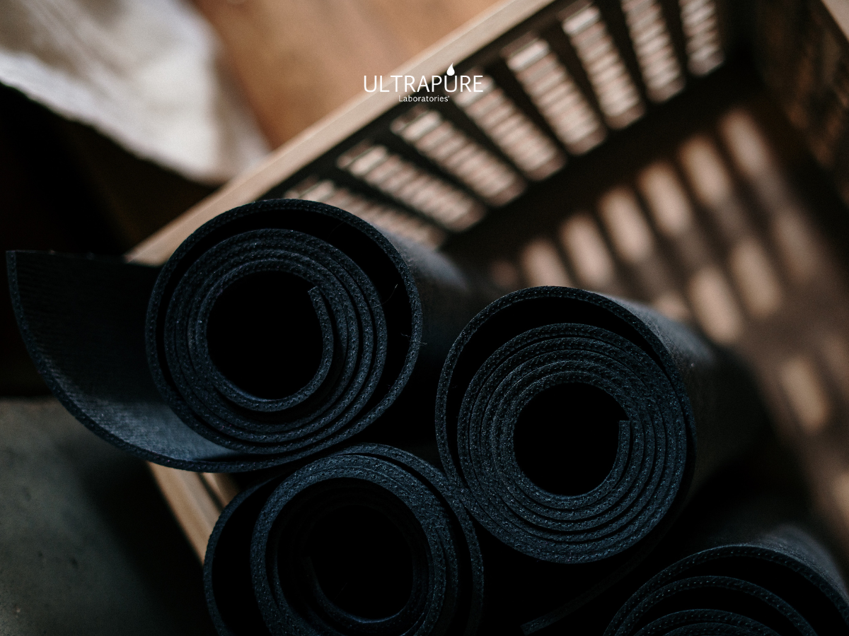 HOW TO CLEAN A YOGA MAT WITH TEA TREE OIL